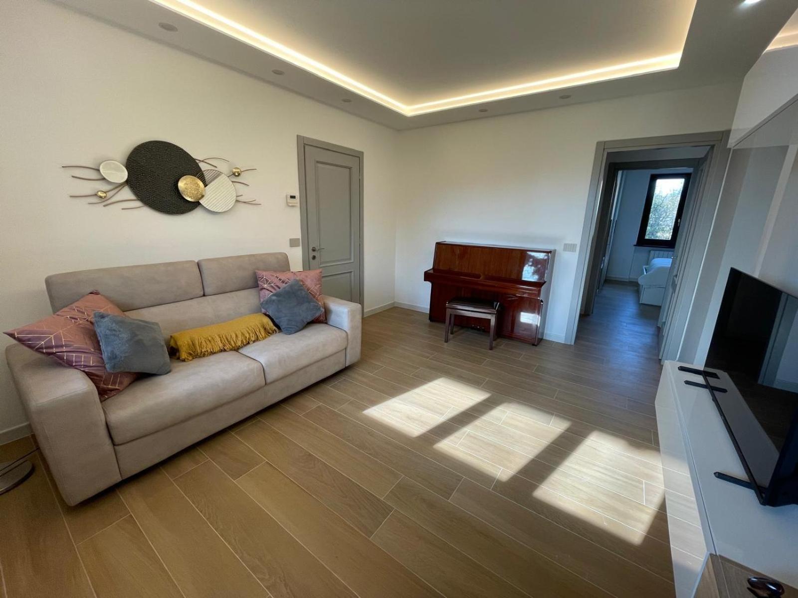 Holiday Flat In Villa San Gregorio With Pool Melazzo المظهر الخارجي الصورة