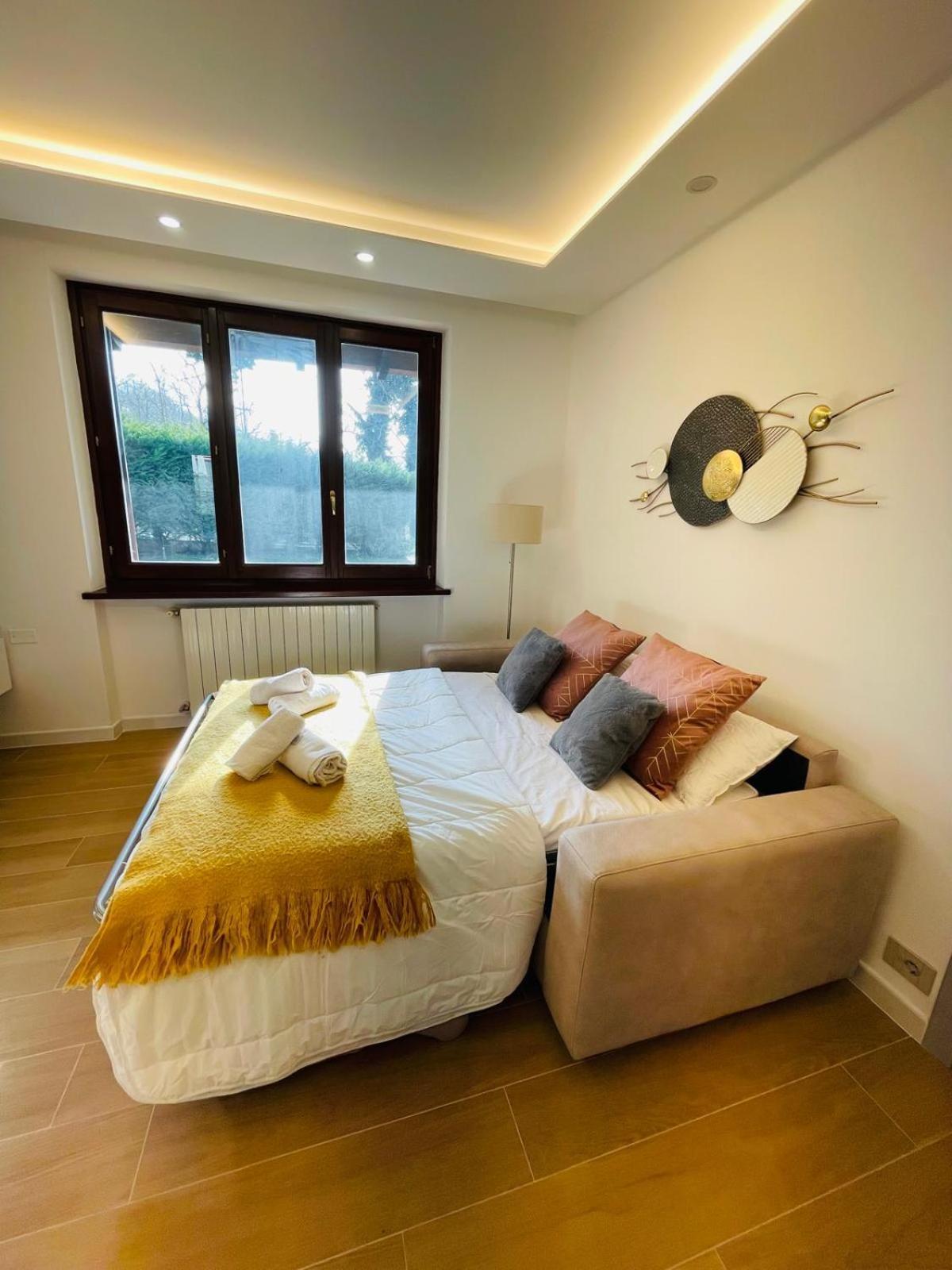 Holiday Flat In Villa San Gregorio With Pool Melazzo المظهر الخارجي الصورة